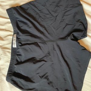 UNDER ARMOUR Bike Shorts Size L